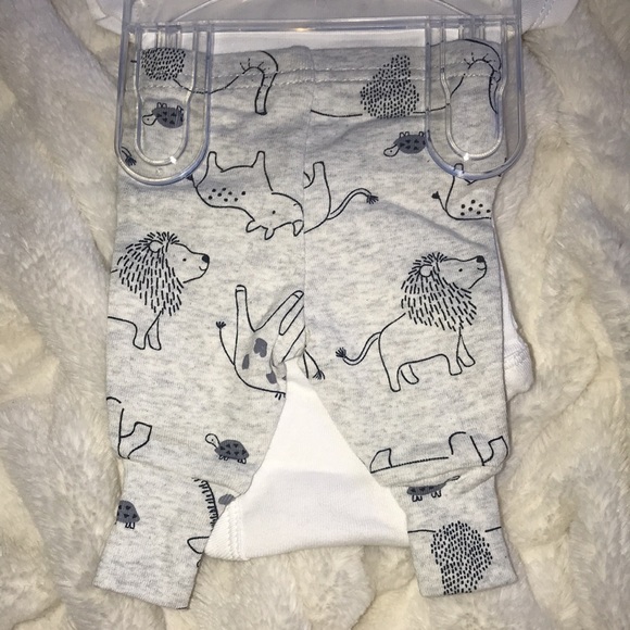 Child of Mine by Carter’s 3 piece Premie set: onesie, pants and hoodie, NWT! - Picture 6 of 10